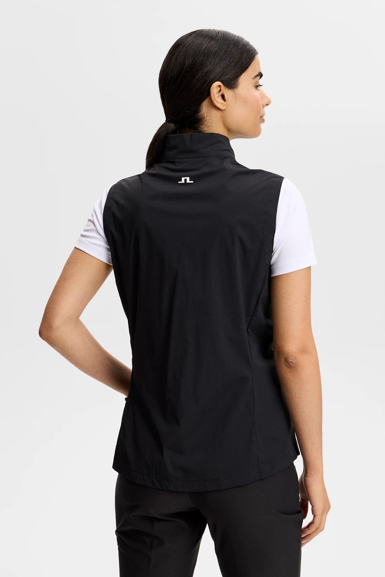 Thorine Wind Packable Vest / Black - Image 3